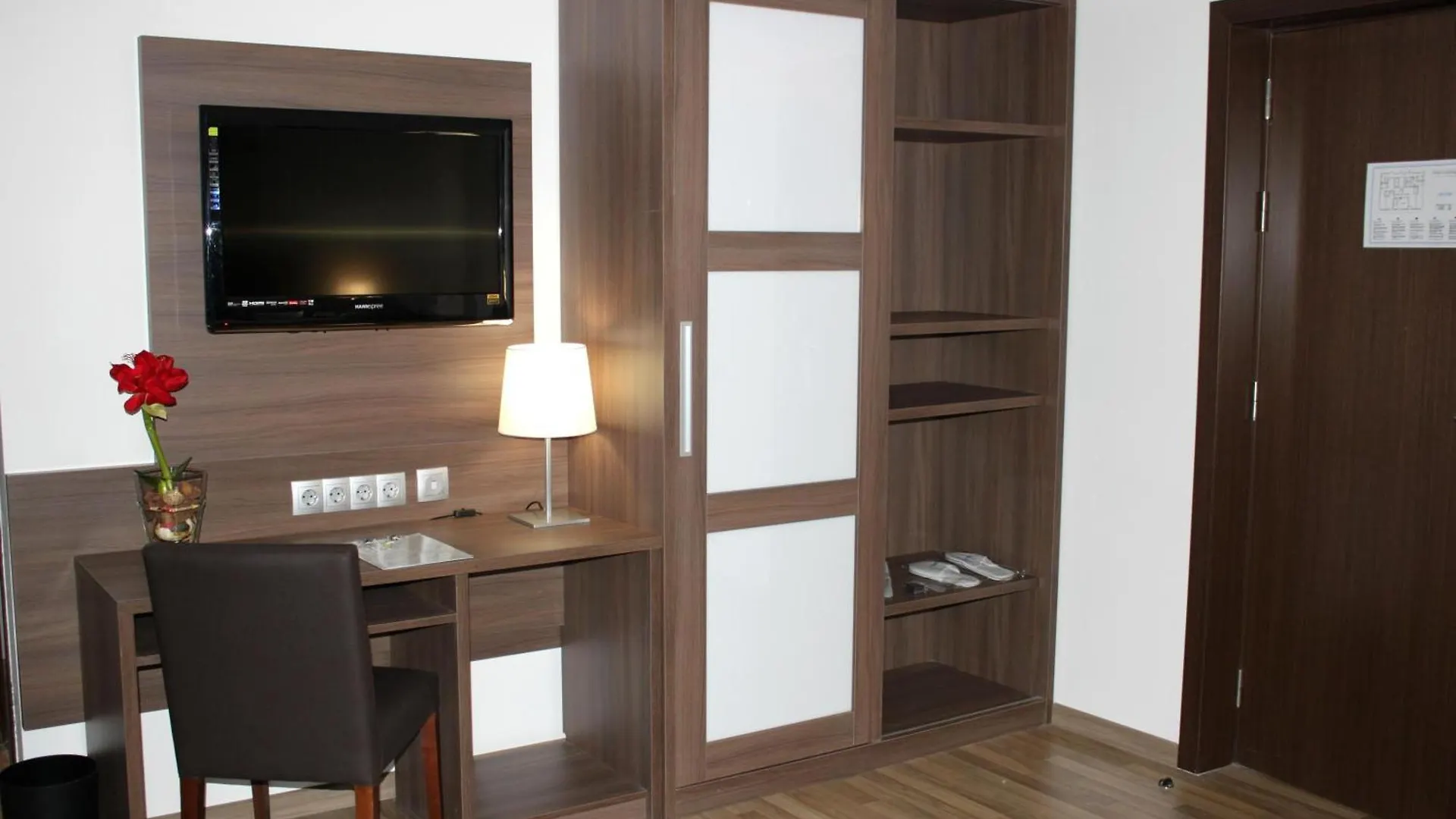 Hotel Best Auto Hogar Barcelona 3*,